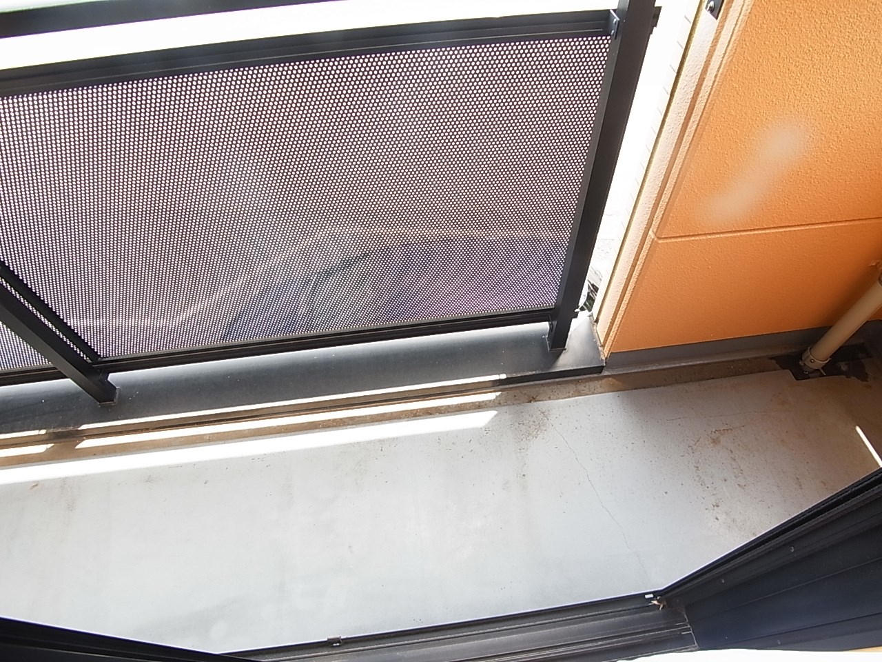 イコール・アルパイン ベランダ