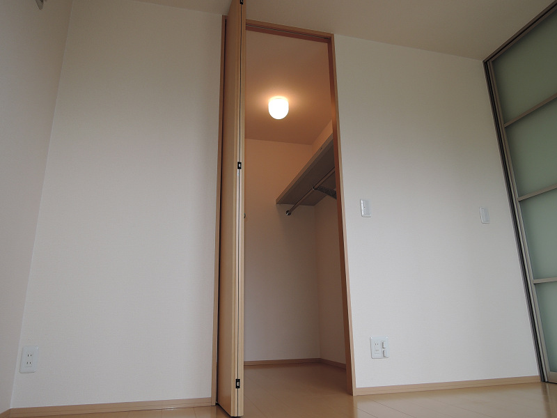 エリチェ青山 収納