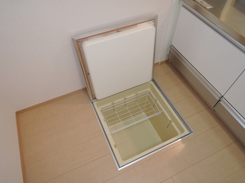 エリチェ青山 収納