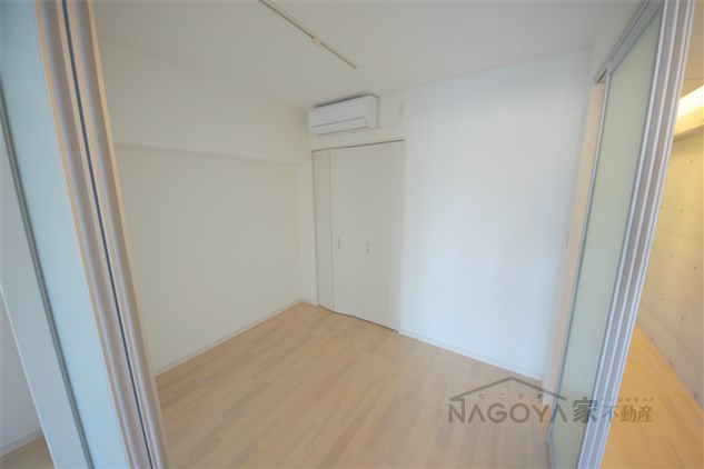 Ｔｈｅ　Ｇｌａｓｓｅｓ ベッドルーム