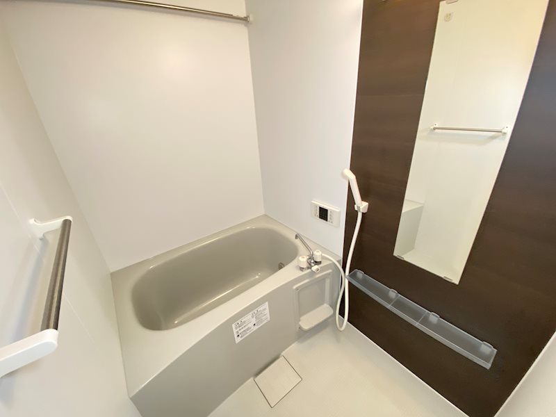 ヒルズ新宮苑 風呂画像