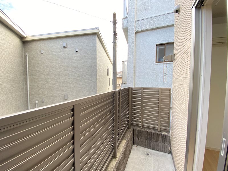 ヒルズ新宮苑 ベランダ