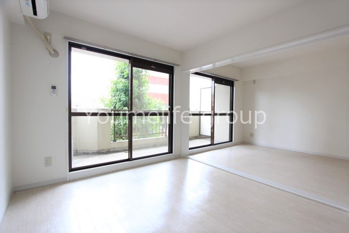 メゾンサモワール リビング