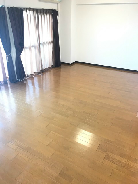 愛知県名古屋市東区芳野３丁目 リビング