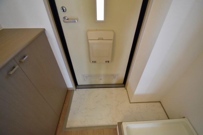 アルスノーヴァ 玄関