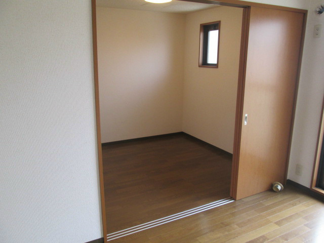 ハビテーションWADAⅢ ベッドルーム