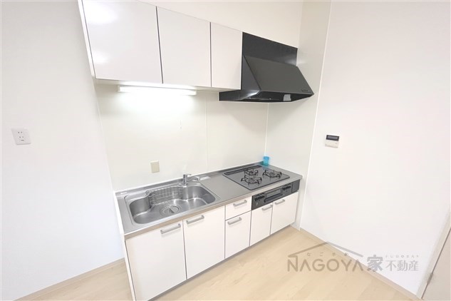 レジデンス代官町スクエア キッチン