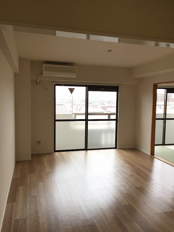 マーカスヒル湘南 リビング