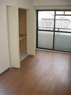 甍林治（いらかはやしじ） リビング