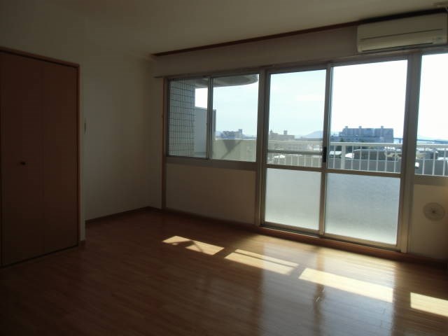 ソアーレ楽々園 ベッドルーム