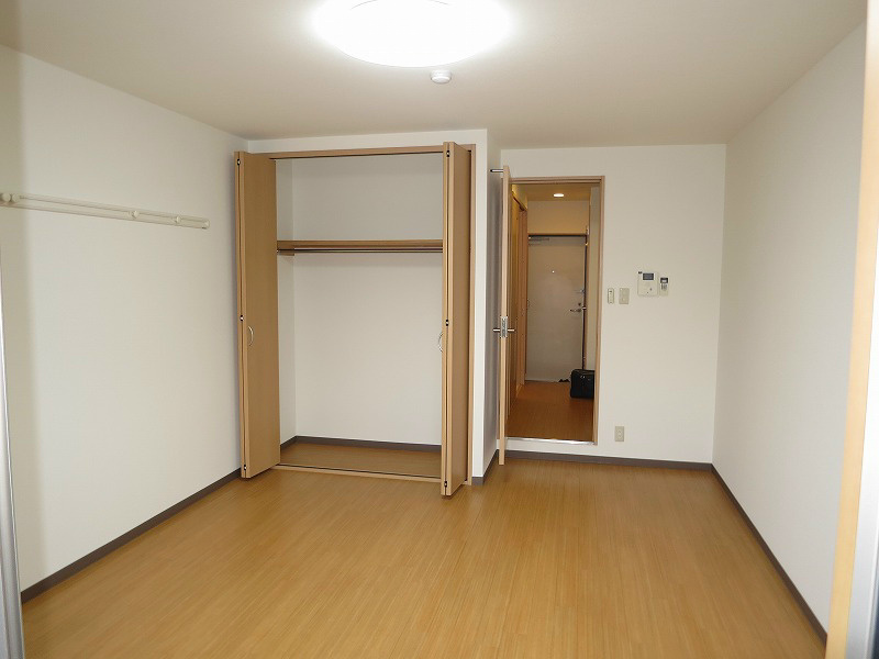 プライムコート南松原 ベッドルーム