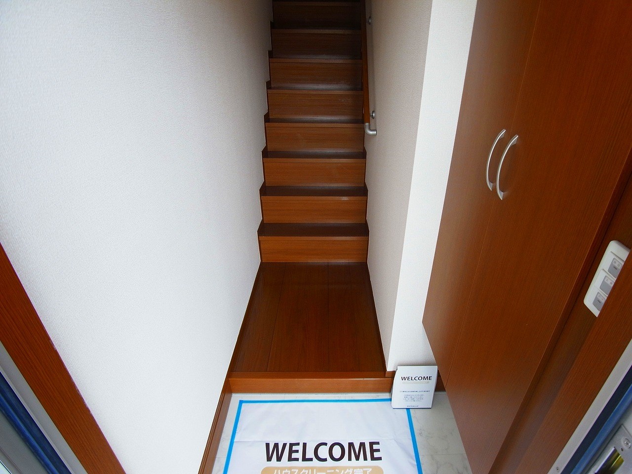 ラフィーユ 玄関