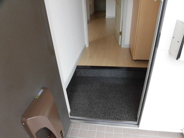 ユースカイヒル 玄関