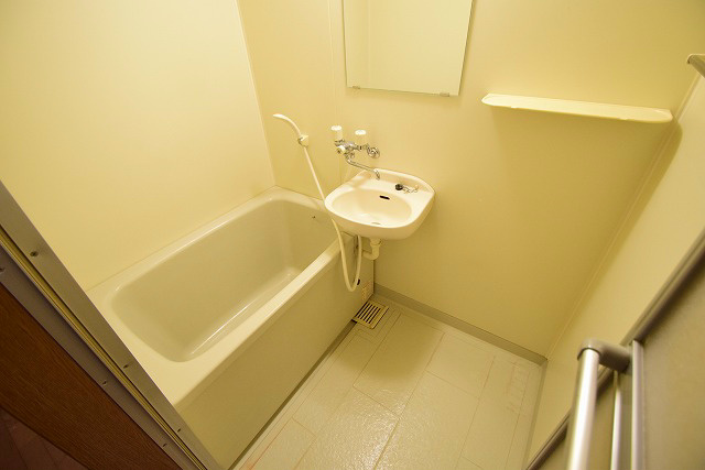 パルティール湘南 風呂画像