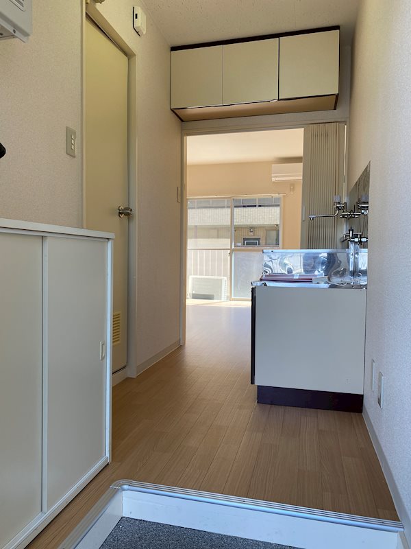 ストークハイツ 玄関