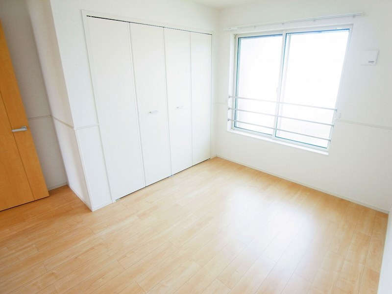 ウィズヒルⅡ ベッドルーム