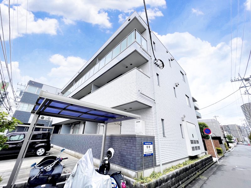 ストークプレイス湘南 206号室 外観