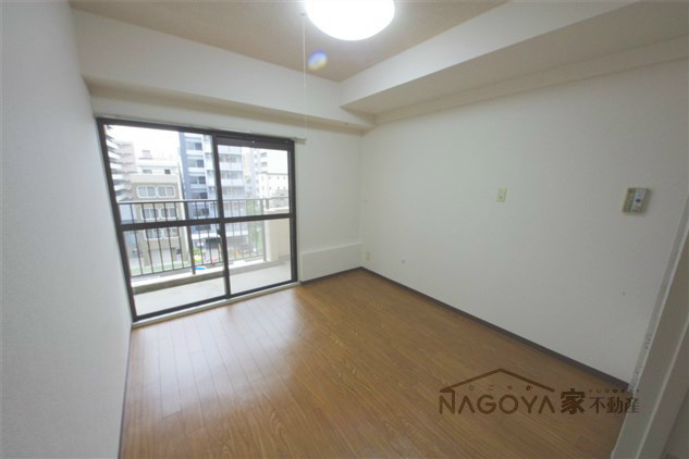 ドムス栄 リビング