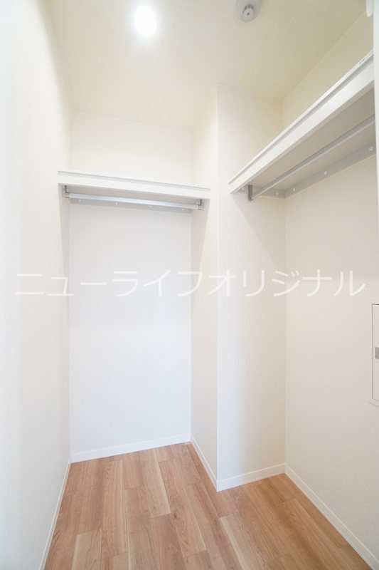 セレナ　ヴィラ 収納