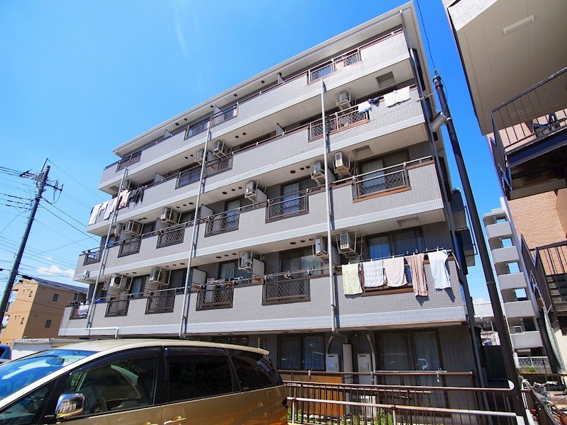 ラフィーヌ・池田５番館 302号室 外観