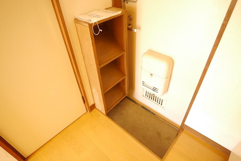 エールハイツ 収納