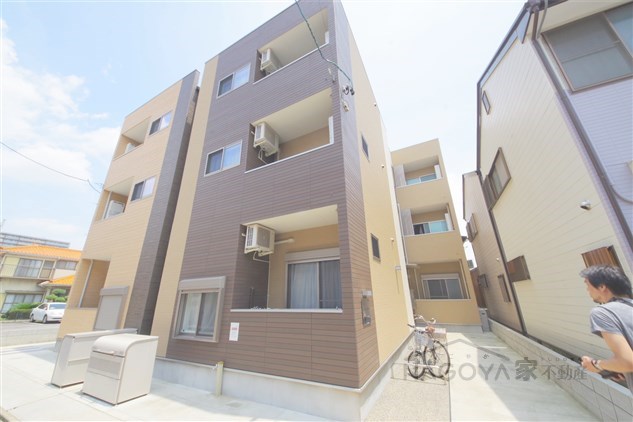 モメンタム志賀本通 外観写真