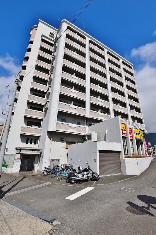 リバーサイド中津口 308号室 外観