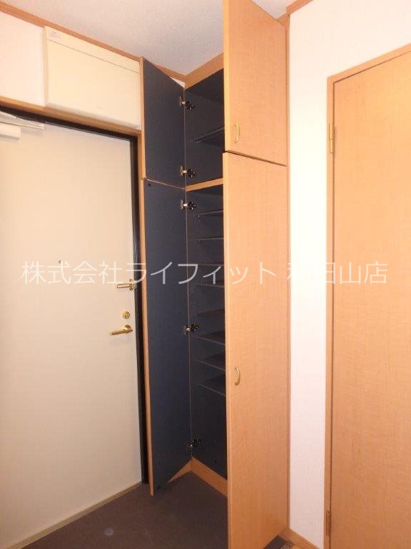 Ｍ’sマンション 玄関