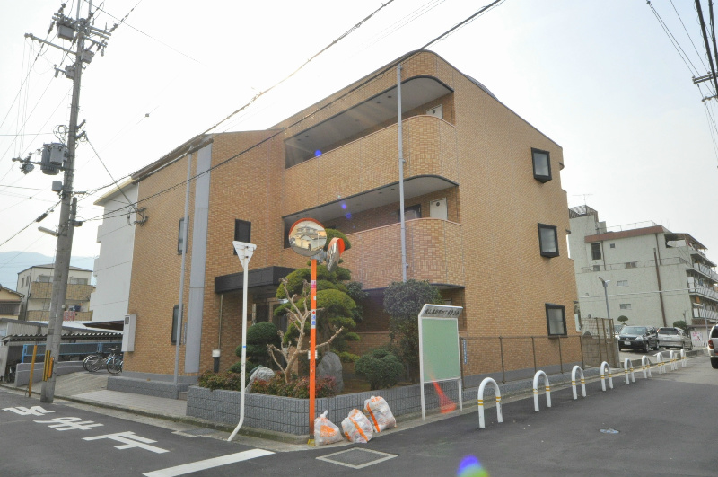 エルフローラ 外観