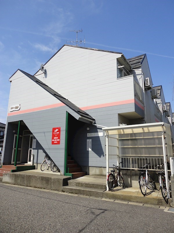 プラザ　ドウ　エスプリ 外観