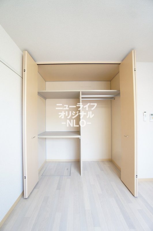 ファミール御殿 収納
