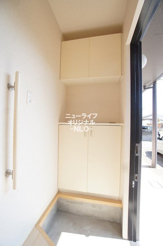 トウキ南原 玄関