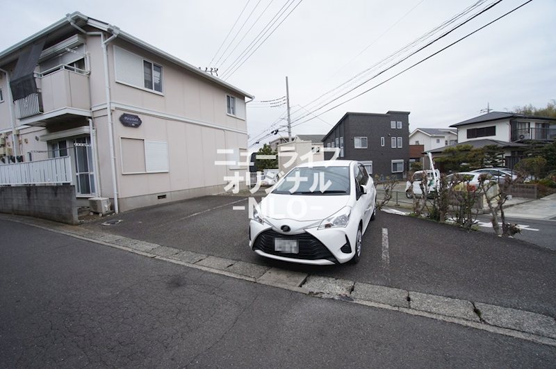 グリーンハイツ 駐車場