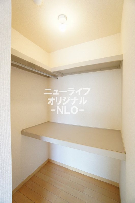 アルタイル湘南 収納