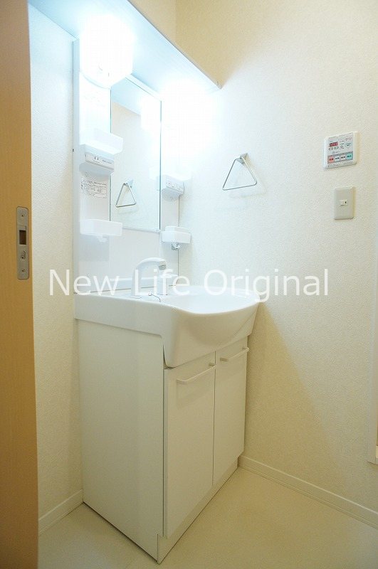 ステーションビュー二宮 洗面所