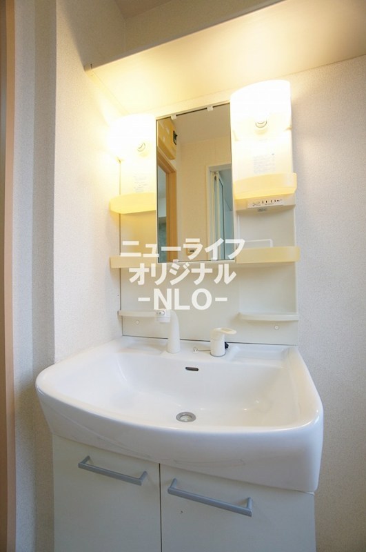 サンシャインヒルズ湘南 洗面所