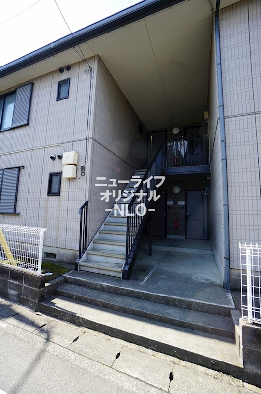 クレスト広田Ⅲ エントランス