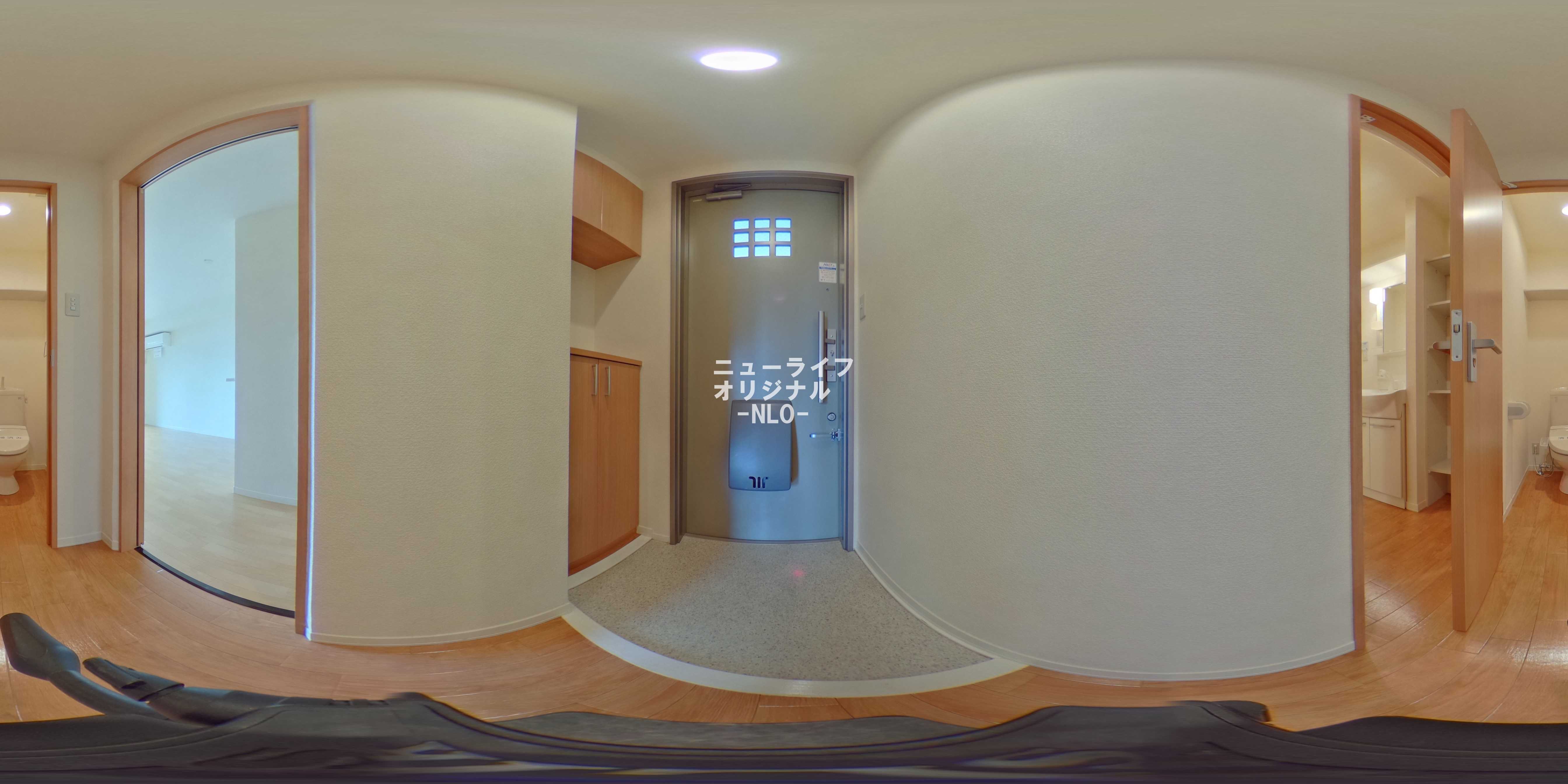 エクシード小泉 玄関