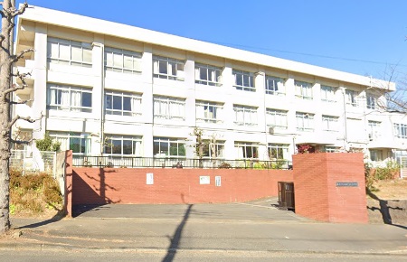 滝の沢コープタウンD 小学校