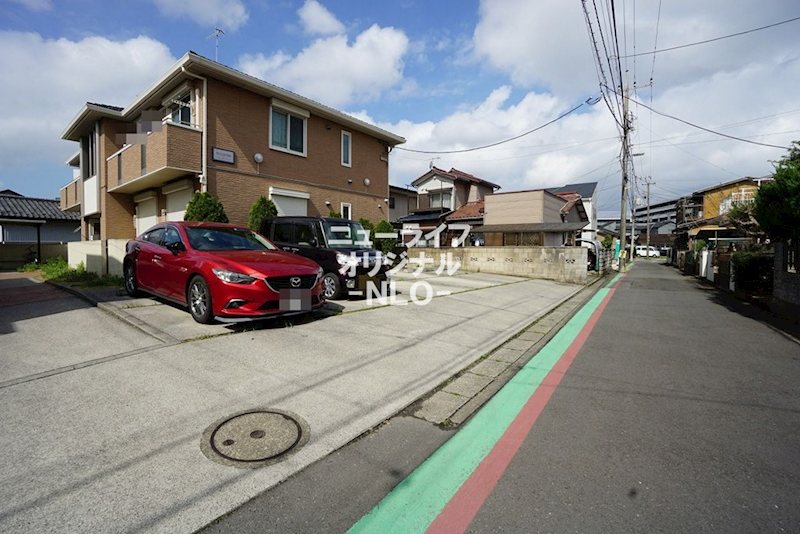アコルデ 駐車場
