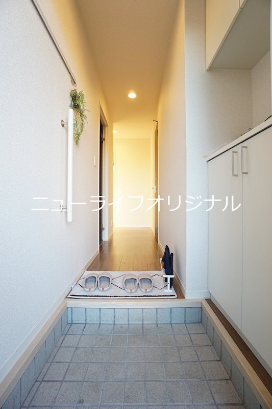 ライトハウス　Ｂ 玄関
