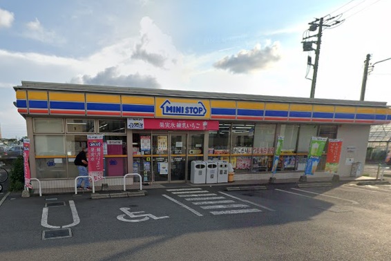 クレスト広田Ⅴ コンビニ