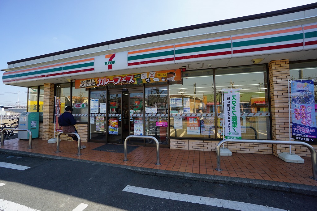 プランドール湘南 コンビニ