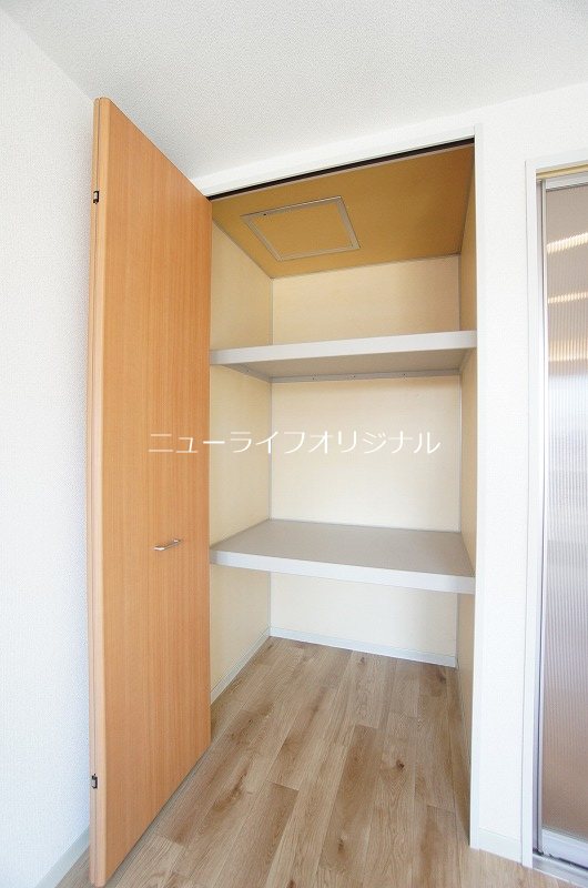 エトワール上鶴間 収納