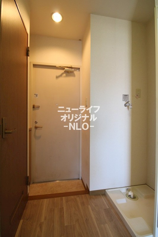 ソレイユ三和 玄関