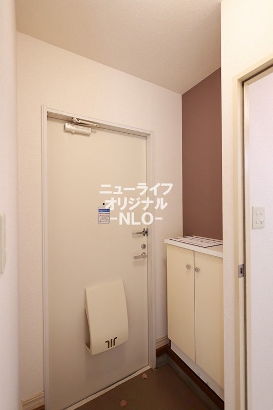 グリーンヒルねぎし 玄関