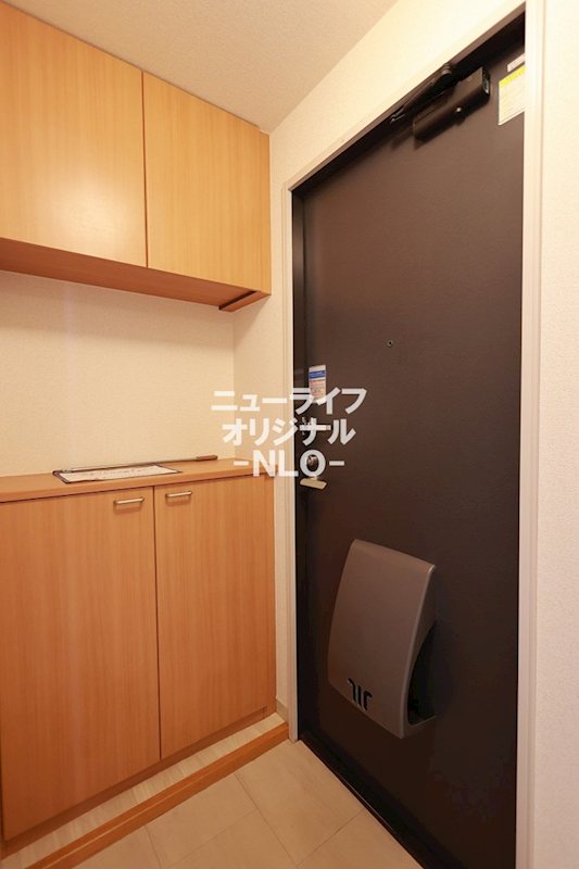ロイヤルパレスⅠ号館 玄関