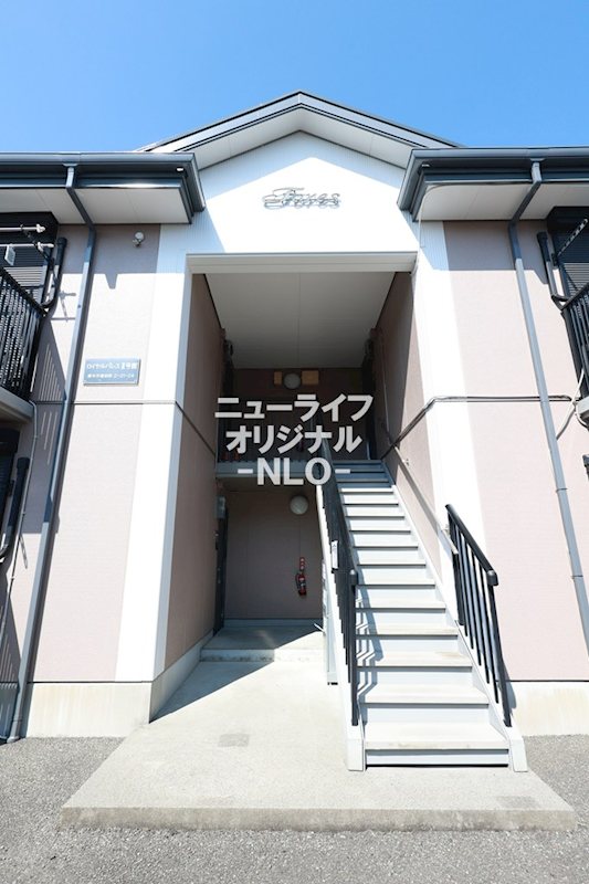 ロイヤルパレスⅠ号館 エントランス