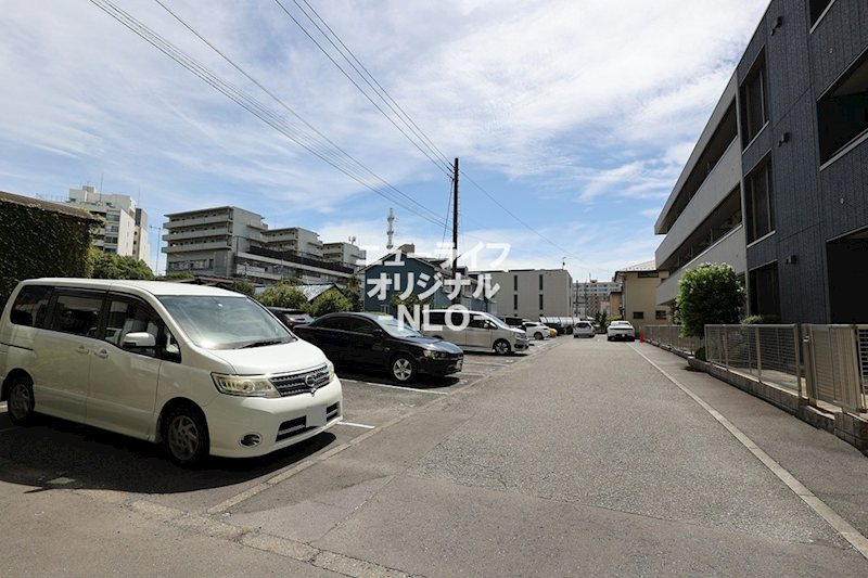 グッドプレイス 駐車場