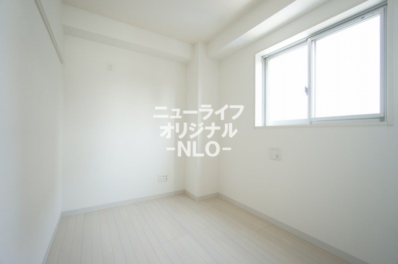ＡＸＩＡ　Ｂ．Ｌ．Ｄ その他